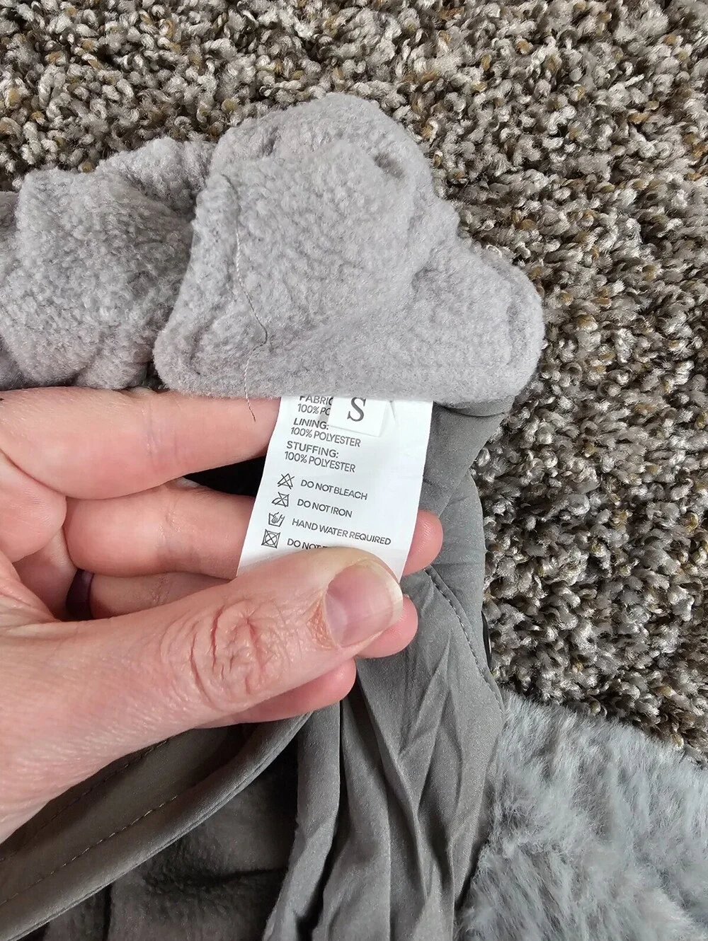 FUAMEY branded quilted dog winter coat with a faux fur-lined hood Sz S Gray NEW